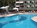 Barra Condominio Club - Cobertura 4 quartos 2 suites dependências 2 vagas balsa para Praia - OPORTUNA