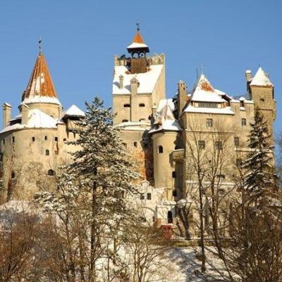 Castelo do Drácula é colocado à venda