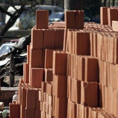 Venda de material de construção no Brasil recua 9,1% em abril