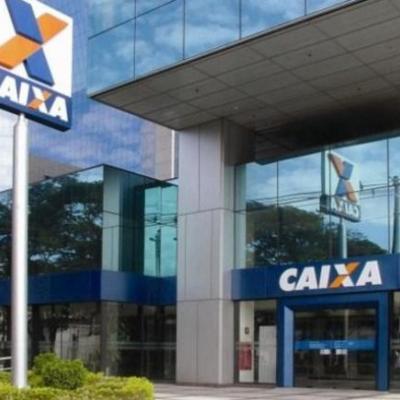 Caixa vende imóveis e desacelera crédito