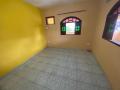 CASA TRIPLEX EM JARDIM BANGU